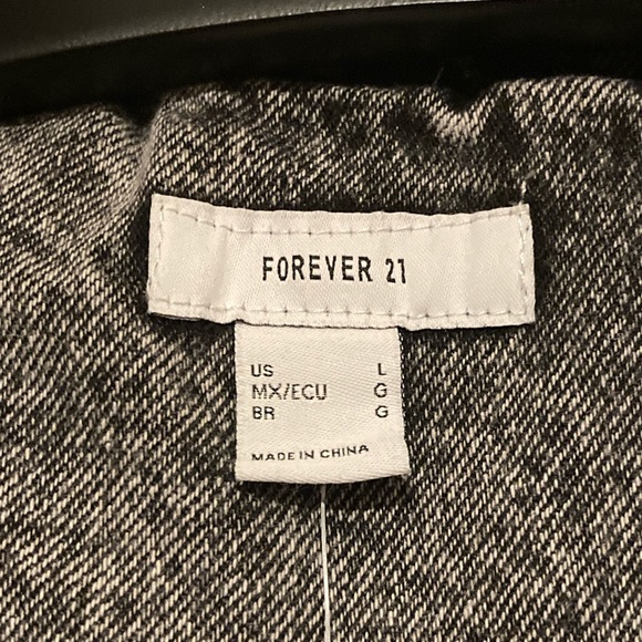 Denim Puffer Jacket - Brand New - Picture 2 of 2